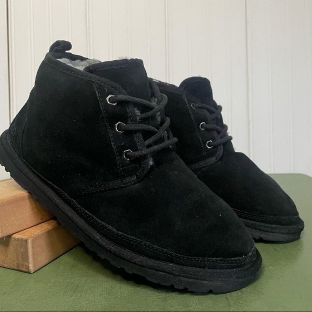 UGG #3236 NEUMEL Super Fleece-y Ankle Boots